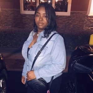 Meet your Posher, Rita